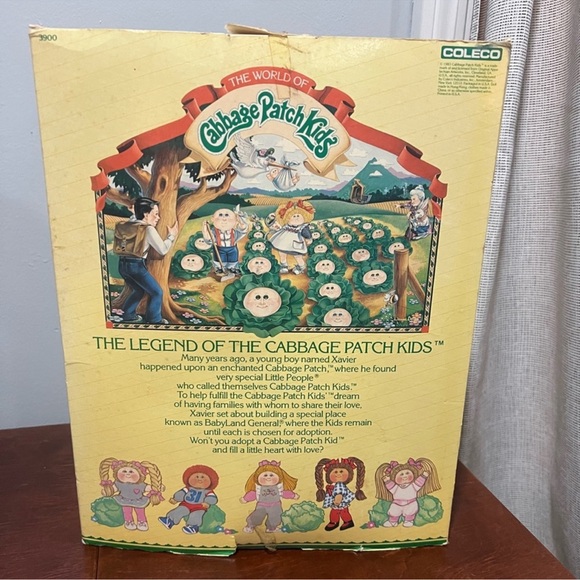 NWT Vintage Cabbage Patch Kids- African American Girl In Box with Birth papers - Picture 3 of 3